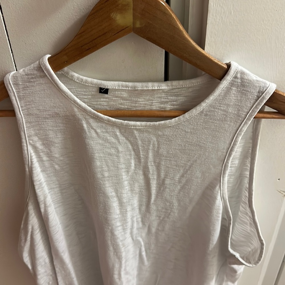 Men’s white Gymshark tank top